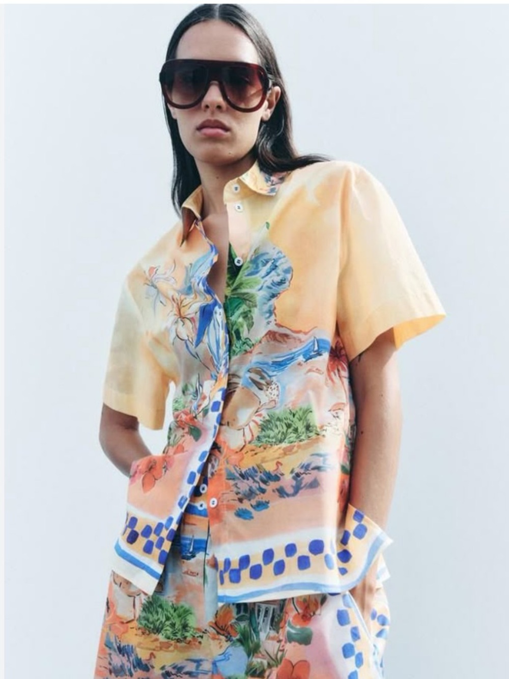 Zara NWT short sleeve button down printed top Small